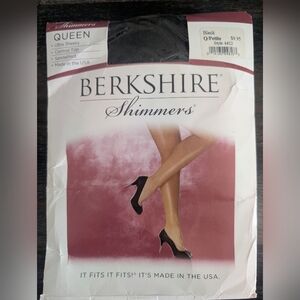 NWT Berkshire Shimmers Ultra Sheer Pantyhose- Queen